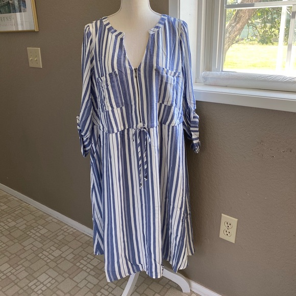 torrid Dresses & Skirts - Torrid stripe zip front drawstring shirt dress, 2X